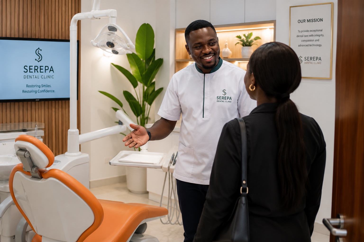 A dentist receiving a patient with a smile